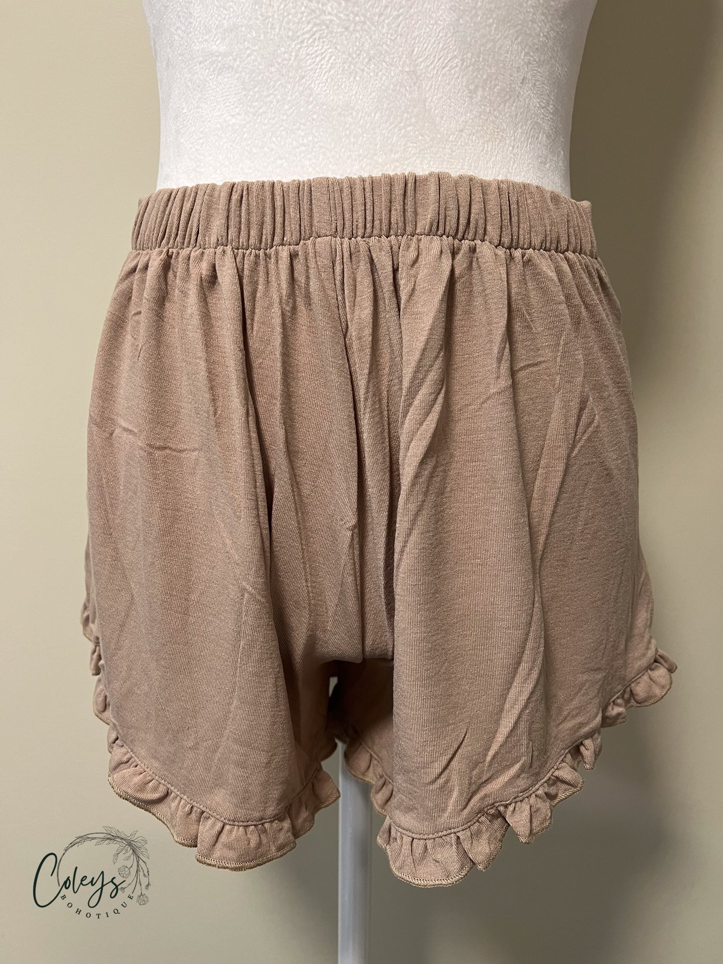 Breeze Ruffle Shorts