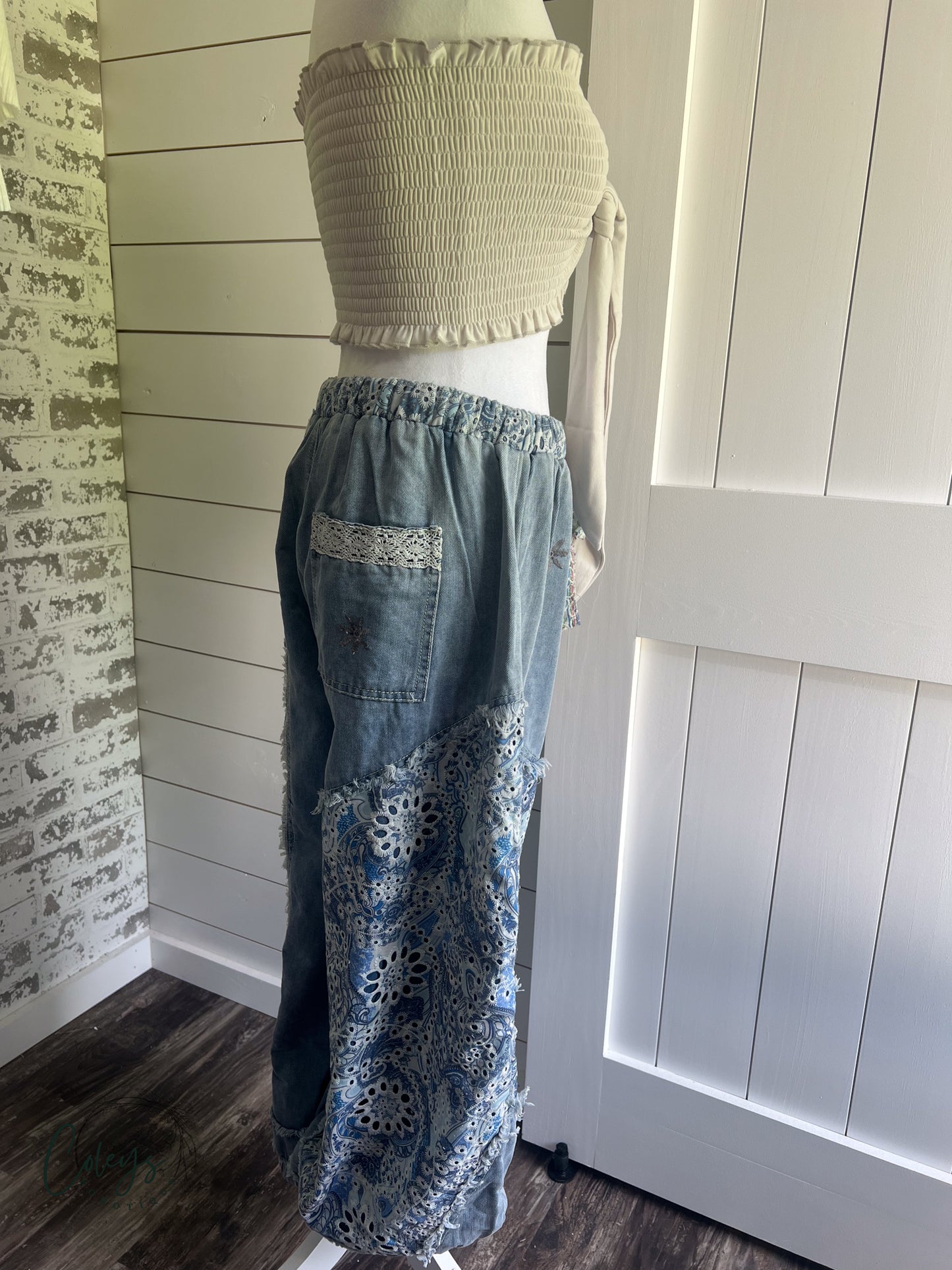 Meadow Mosaic Joggers