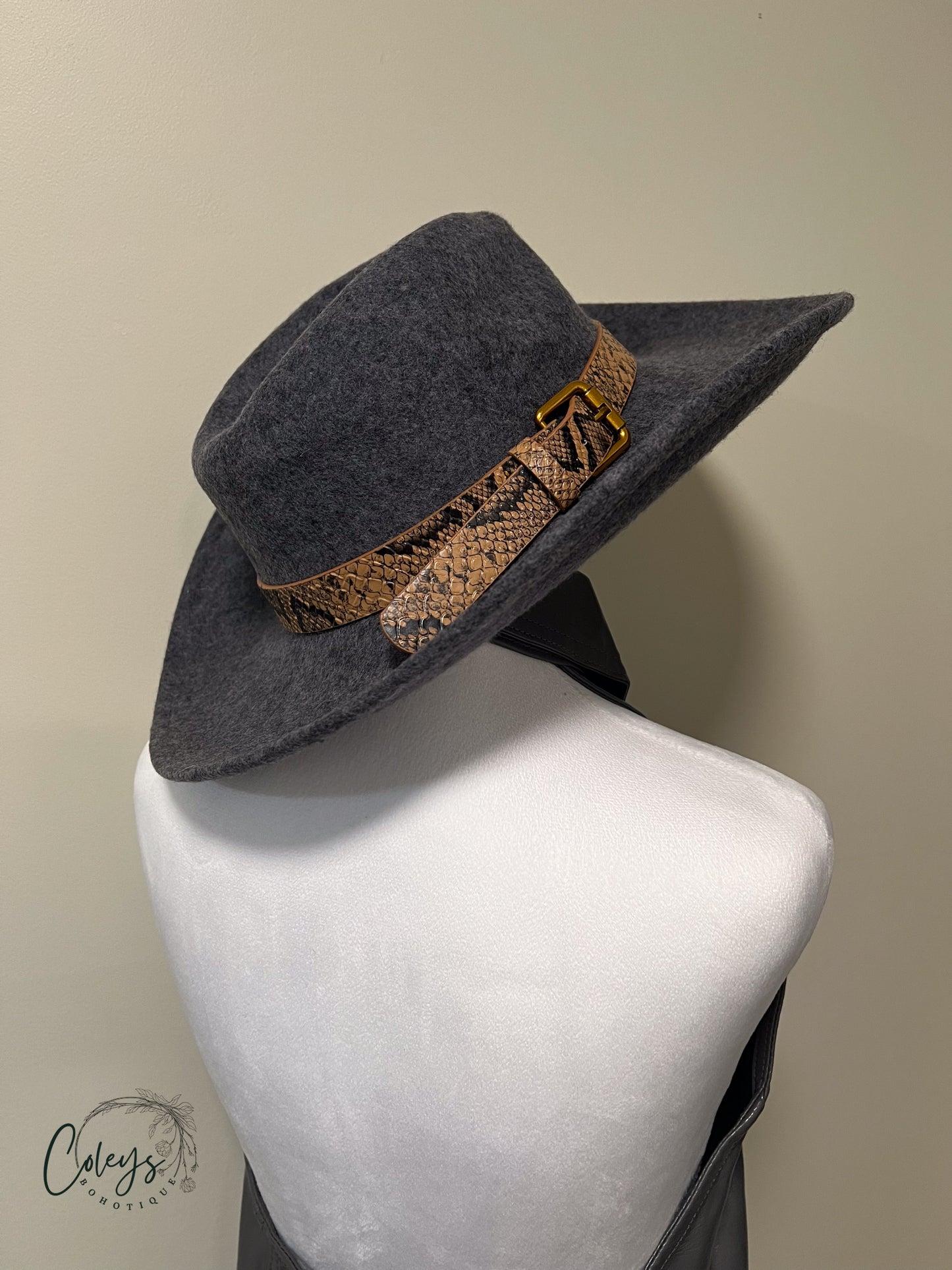 Smoky Horizon Wool Hat