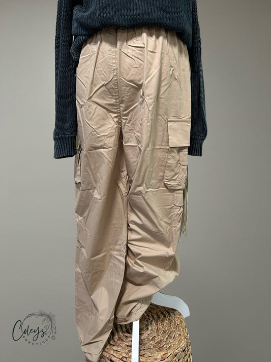 Easel Slouchy Cargo Pants